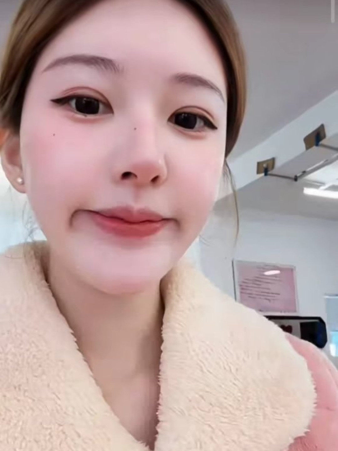 赵露思女朋友拿我手机拍的太萌赵露思