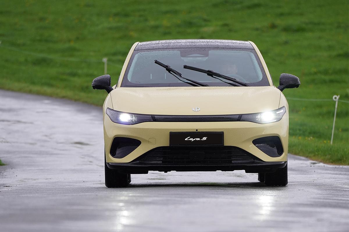 零跑Lafa5上市后，你还会考虑小鹏MONAM03吗？MONAM03作为