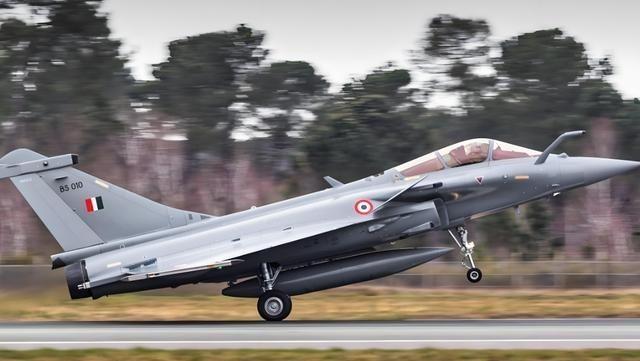 现在最难受的其实不是法国，而是那些已经装备了“阵风”战斗机的国家。比如阿联酋，埃