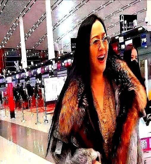 全网骂他软饭男，嫌钟丽缇胖到180斤。可我看到的，是心疼。他亲眼看着钟丽缇