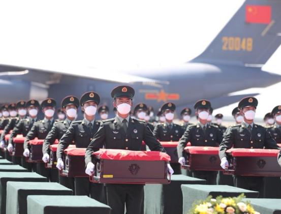 有没有人想过，为什么归国的志愿军遗骸，都是从韩国回家的，而不是朝鲜？要知道，志愿