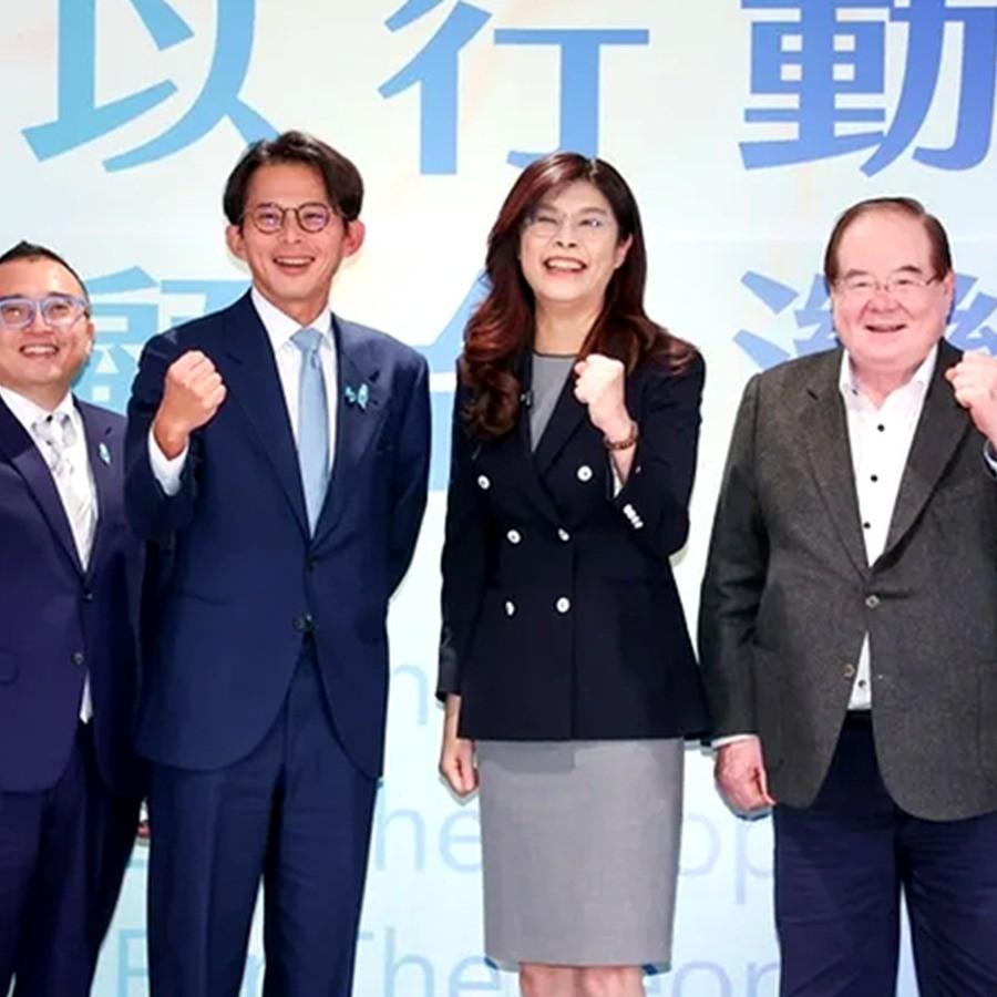 黄国昌在新北汐止替自家议员参选人陈语倢站台时，被记者堵着问了一个问题——郑丽文明