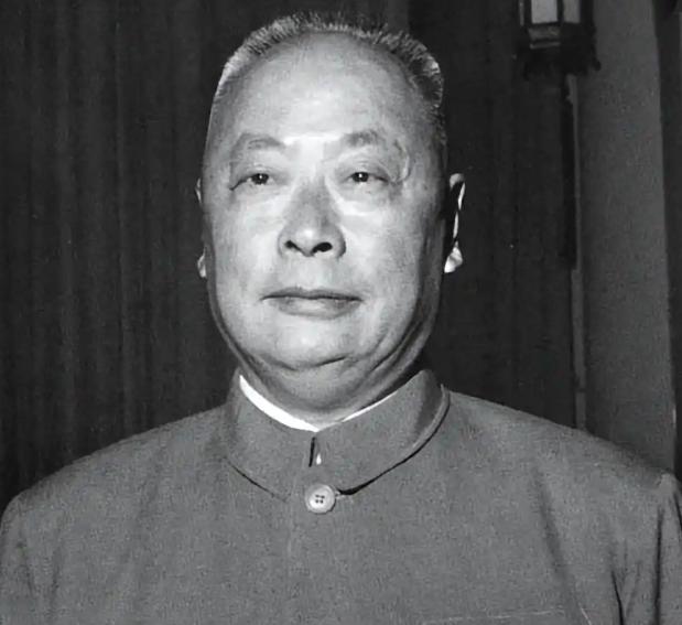 1936年，投敌变节的地下党约陈毅到酒楼里会面，没想到陈毅先去了叛变者家里，只因
