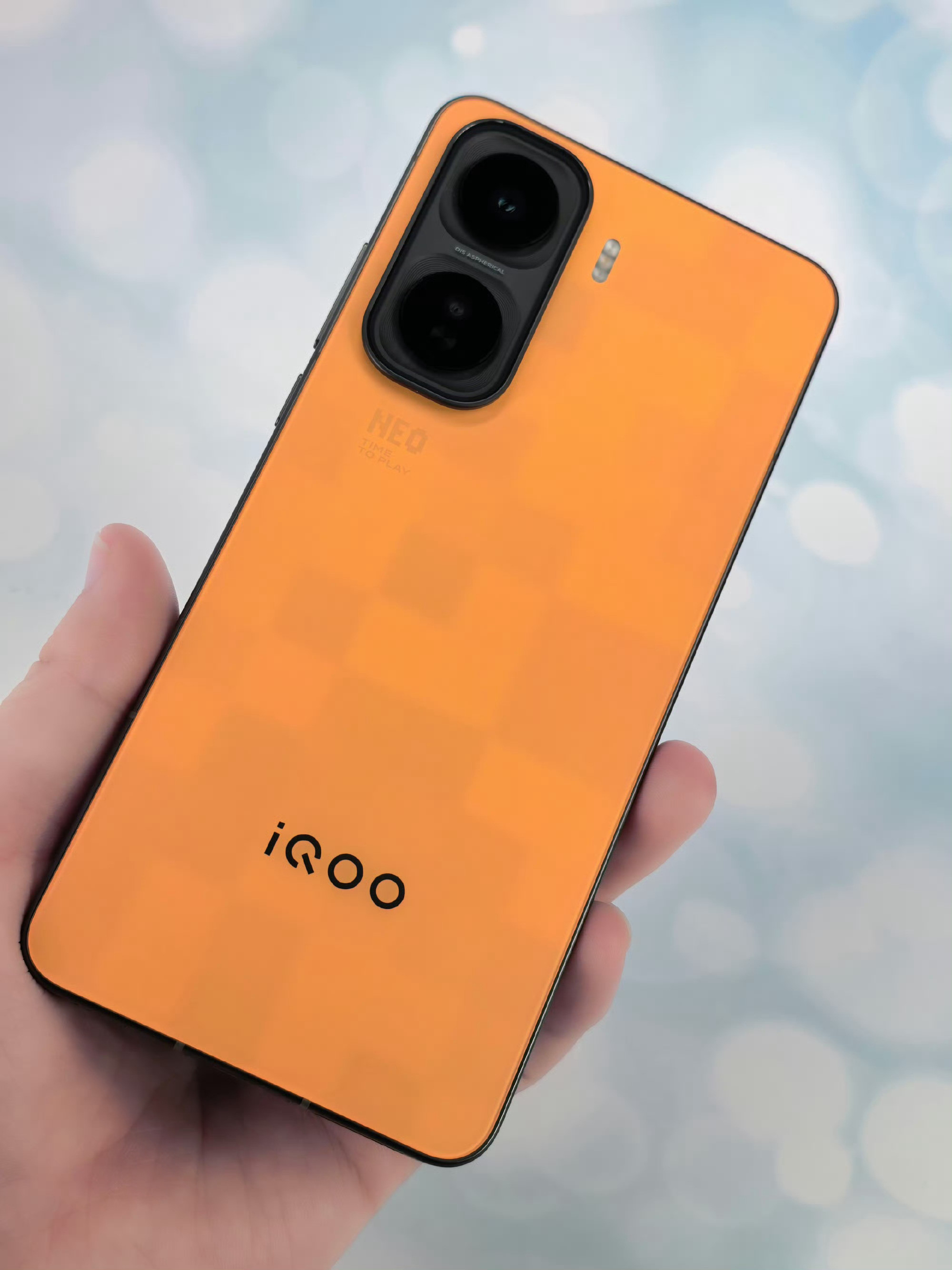 iQOONeo11玩游戏真的很稳🎮，双芯加持下高帧运行很流畅，温控也在线，长