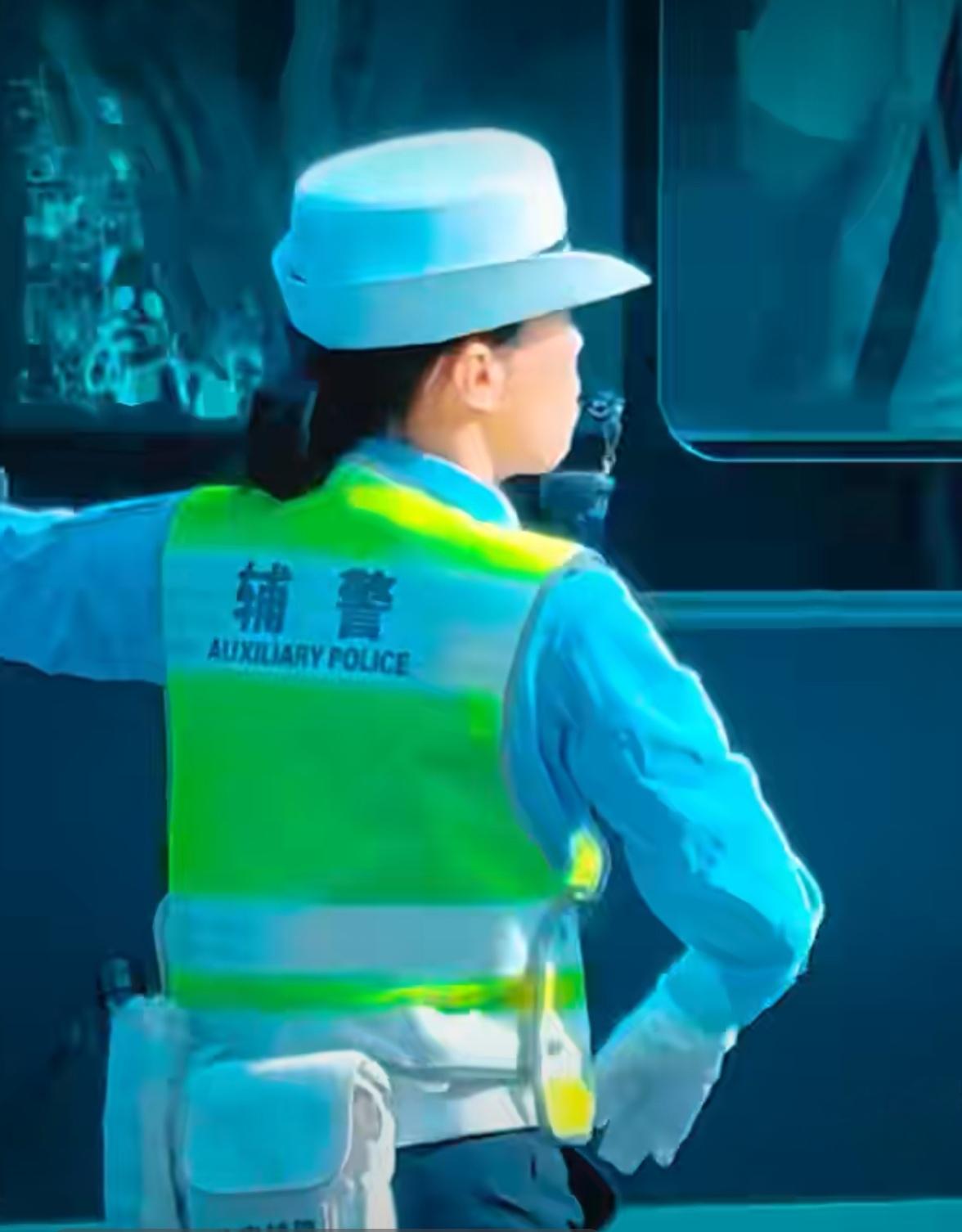 辅警不会实行“垂直化”管理‌！目前辅警普遍实行“‌谁使用、谁管理、谁负责‌”