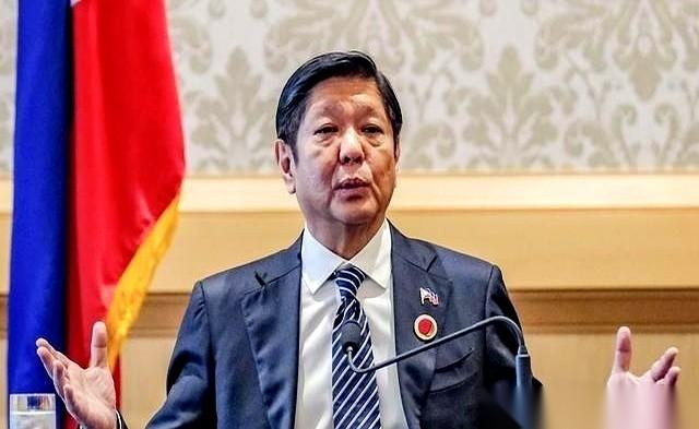 那几天，我们一声不吭，全世界都以为我们怂了。菲律宾拉着美国，在我们家门口划了片