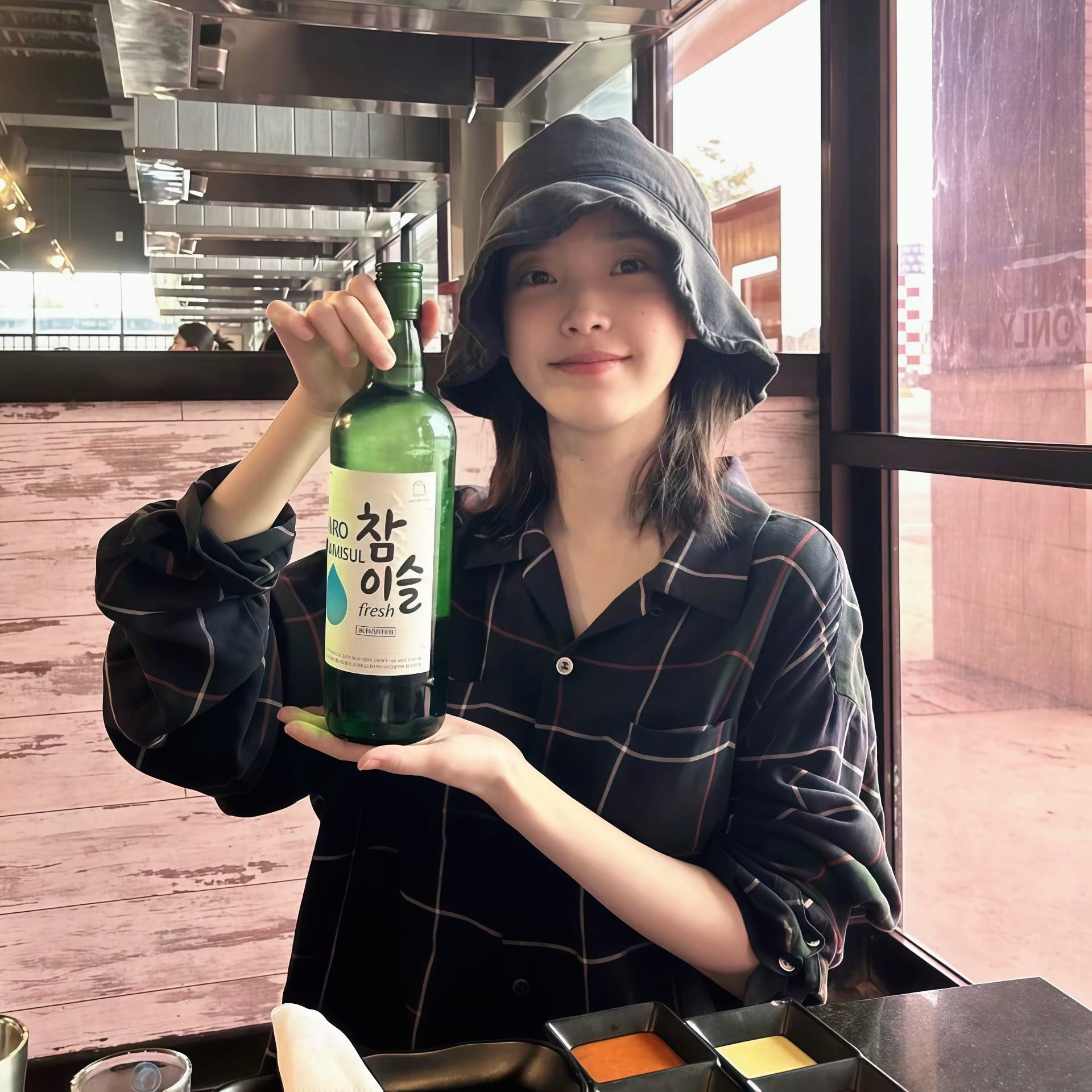 iu李知恩｜女生头像｜审美积累｜高级感｜治愈系｜美女甜美｜小众