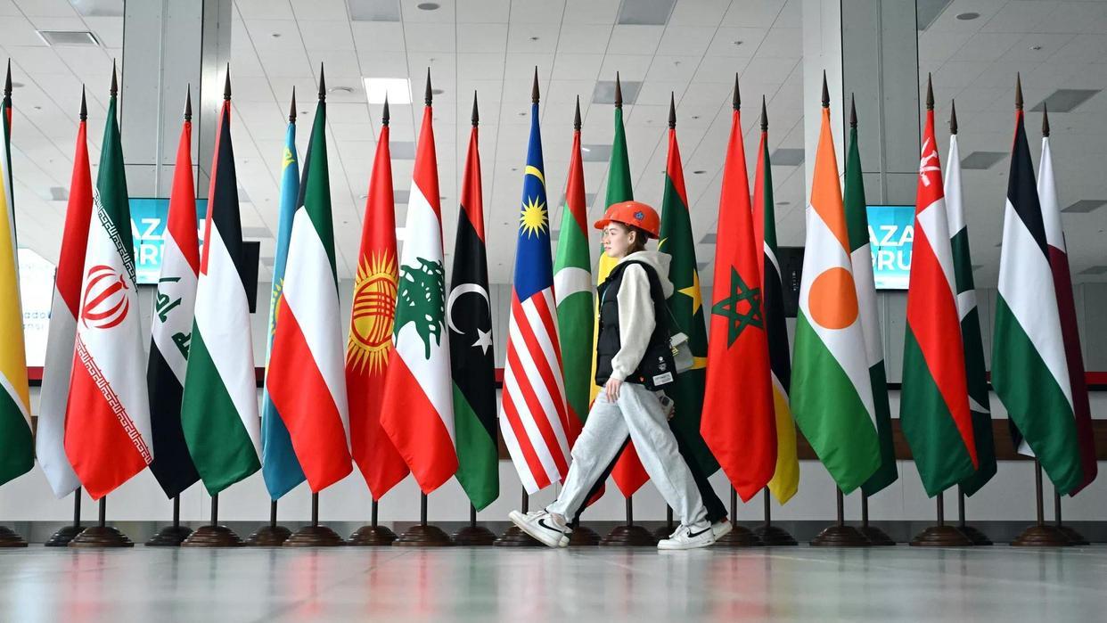 西方围堵失效？喀山论坛成俄罗斯“破局盛宴”，伊斯兰世界集体转向？中东炮火