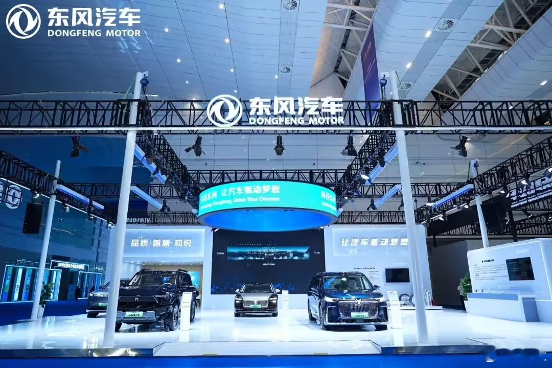 东风汽车自主研发的新一代固态电池备受瞩目，其能量密度高达350Wh/kg，不仅