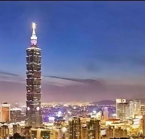 特朗普突然就对台湾放狠话！但这背后的真相啊，简直让人哭笑不得——美国现在是真穷得