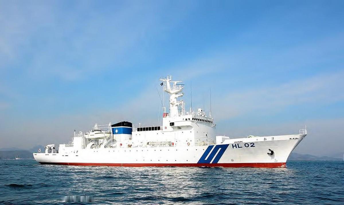 连续两天海上对峙，日方测量船赖着不走，真正的算计给中国提了醒日本又一次把测量