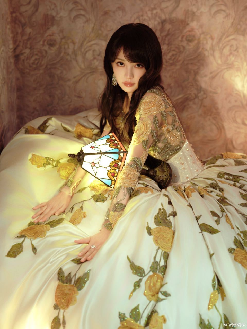 田曦薇妆发女神级别​​​