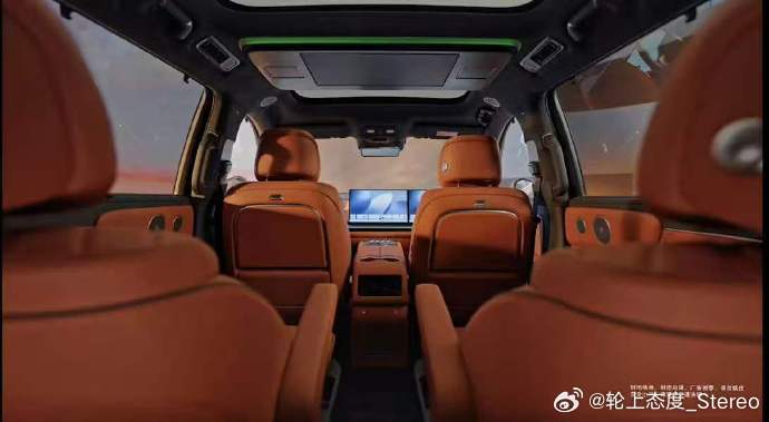 昨天魏牌V9X的发布会上魏建军说魏牌过去的十年不成功，给我听一愣：这年头能在公众