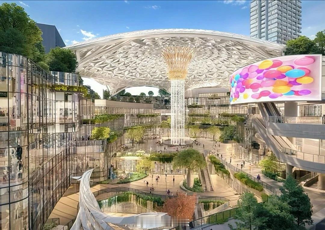 明年开业，深圳宝安50万平的商业正在建设中。深圳的商场越来越多，大家逛来逛去发现