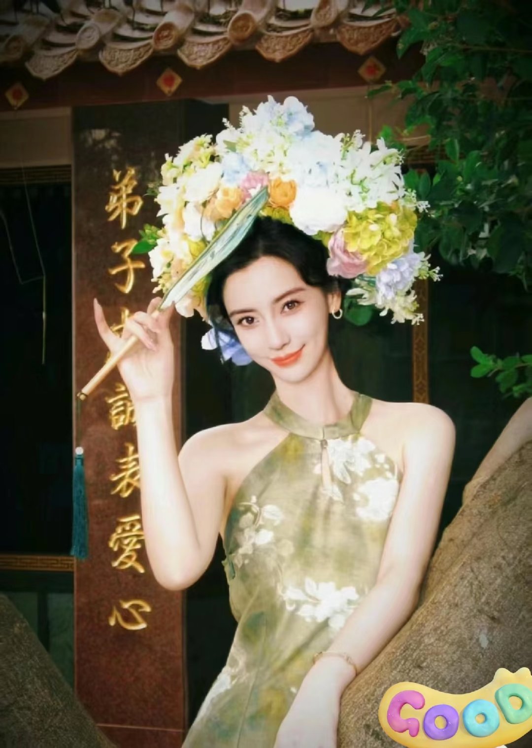 网友票选出最适合簪花造型的女明星：TOP9陈瑶TOP8白鹿TOP7陈都灵TOP6孟子义TOP5王楚然