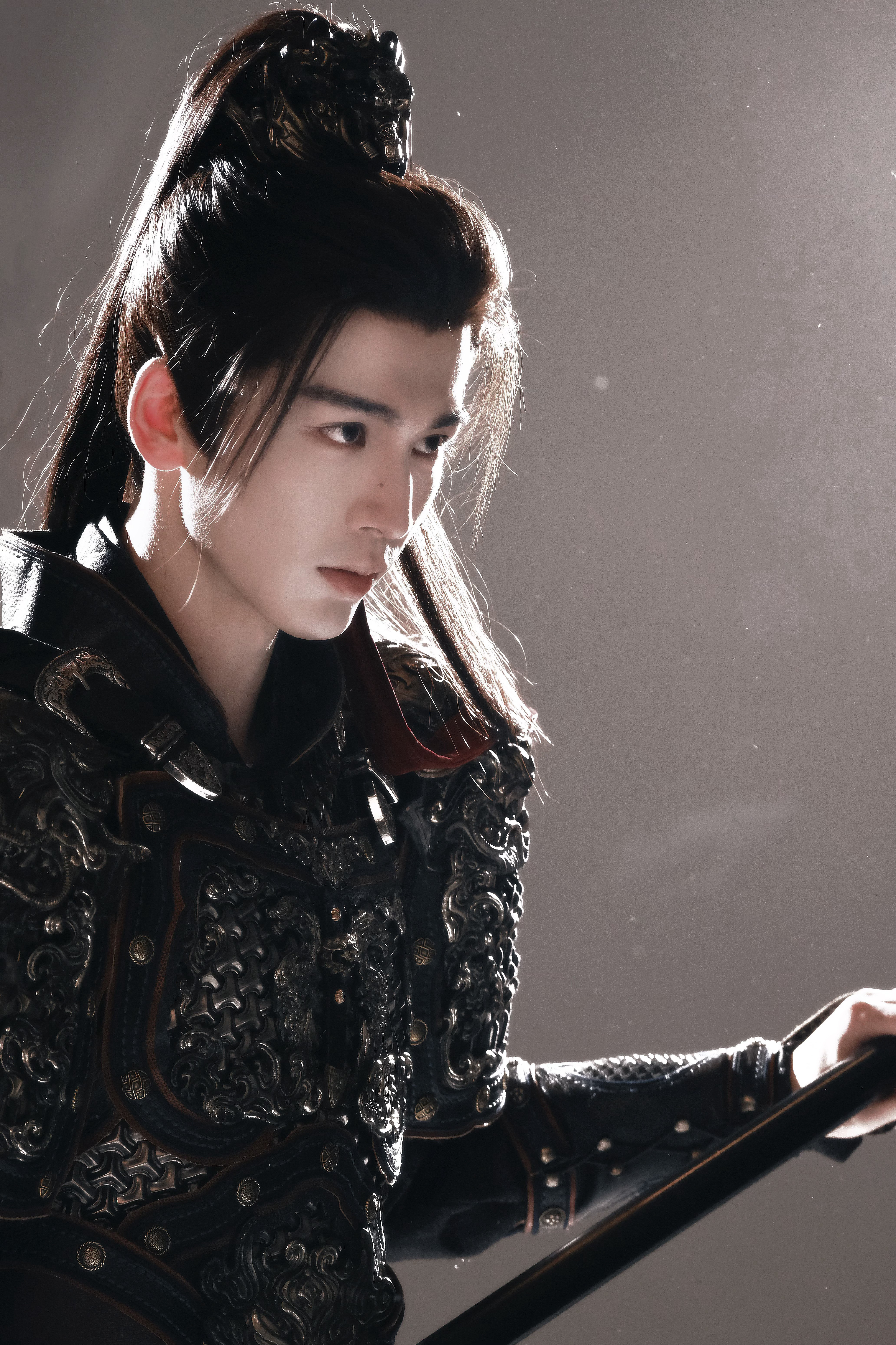 我滴神啊。。这个谢征真帅成神了。。。。