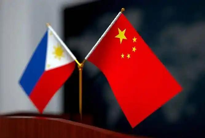 对菲律宾最严重的定性，我国防部发言人明确指出，菲方不仅非法侵占中国南沙群岛部分岛