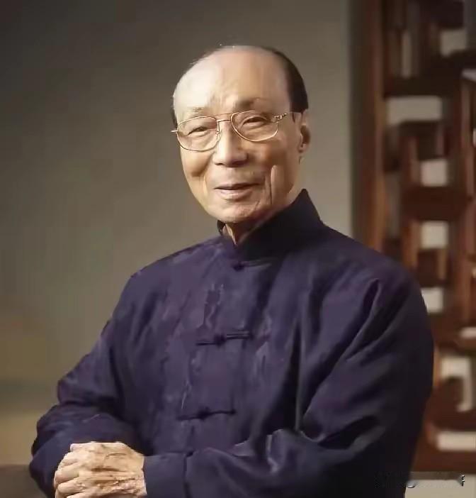 万万没想到邵逸夫活到107岁靠的不是亿万家产不是锦衣玉食而是对自己极致的