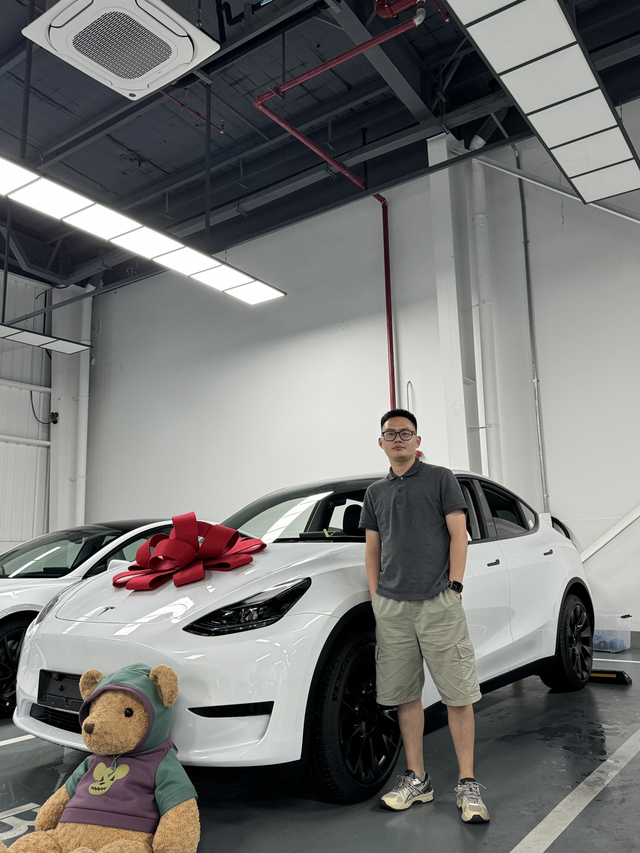 标续modely为了杭州四千的补贴，从宿迁一路坐高铁，然后在店里干等了4、5个