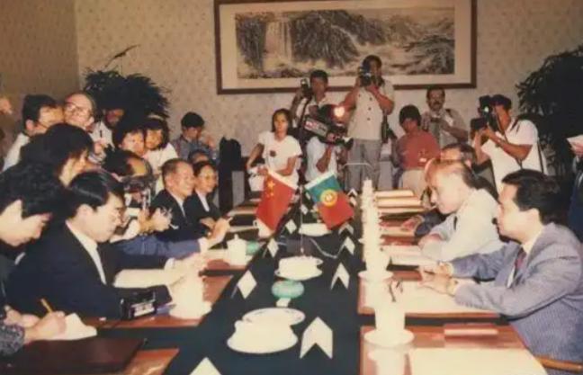葡萄牙实力远不如英国，为何澳门回归比香港还晚两年？说起港澳回归，不少人都有个