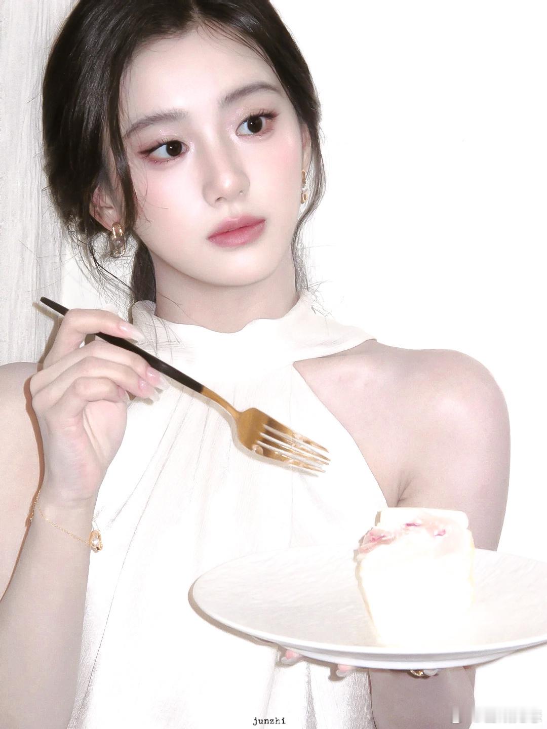 包上恩🍞包上恩任瑶期🍞包上恩窈窈有期当世界凉如荒岛我们依然会是彼此的