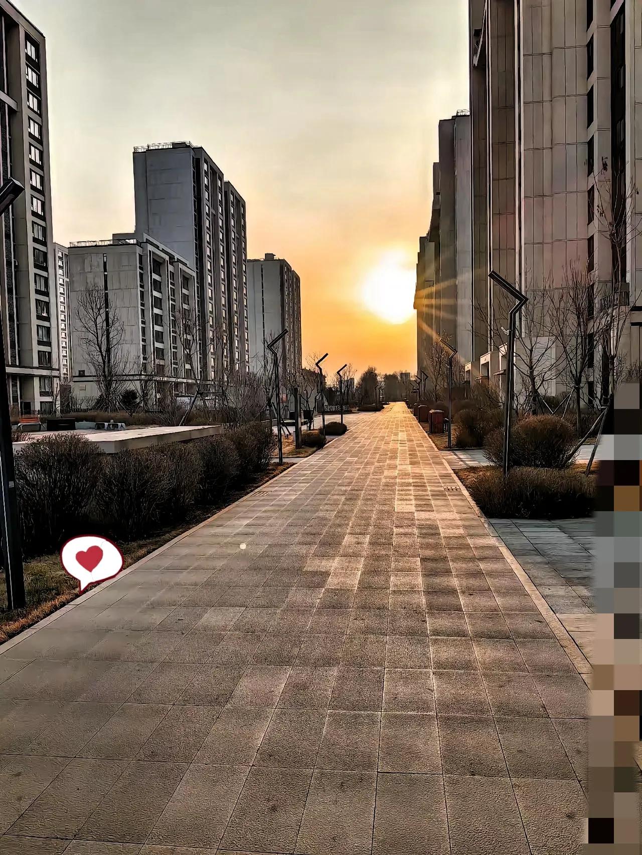 别再猜了！房价下跌谁最惨？其实一看就明白！无房的盼着房价跌，一套房的涨跌影