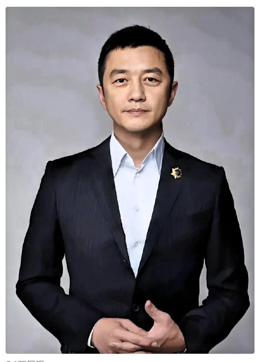 李亚鹏的直播间是真的不能待了，再待就崩溃了。我本来想买一把二百多或者三百多