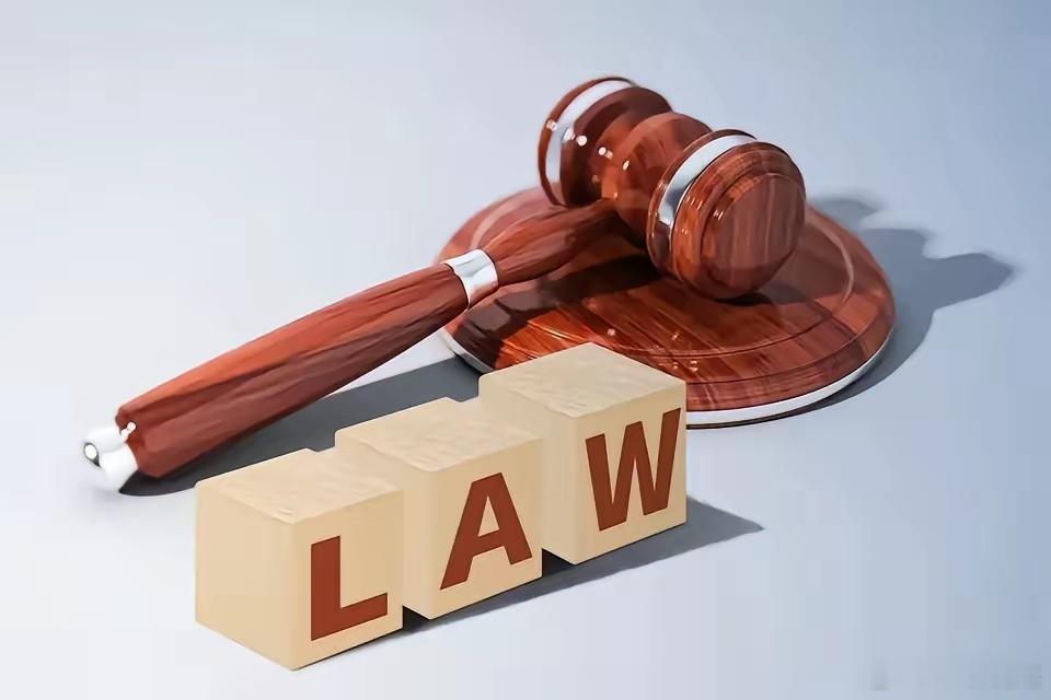 当法学教授为邪教徒落泪、为杀人犯喊冤时，受害者的血还没干透呢。北大赵宏教授最近火