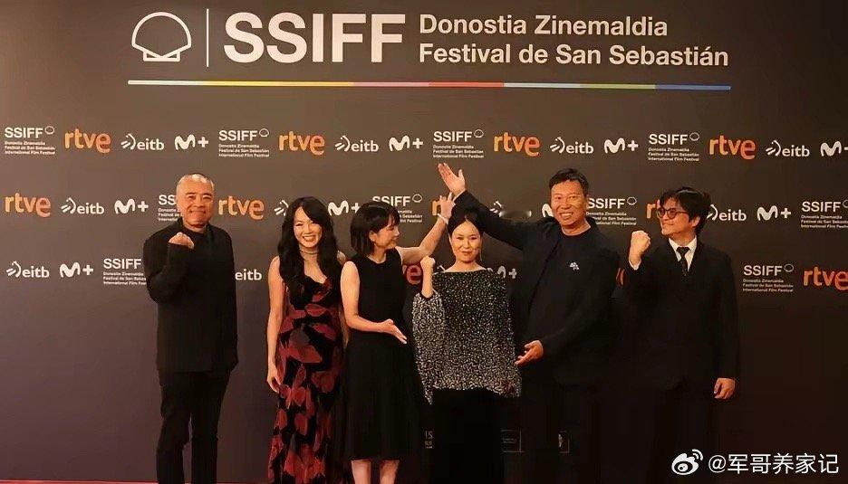 电影《监狱来的妈妈》开了两个先例第一，用杀人犯本人来演杀人犯第二，反面人物是电影