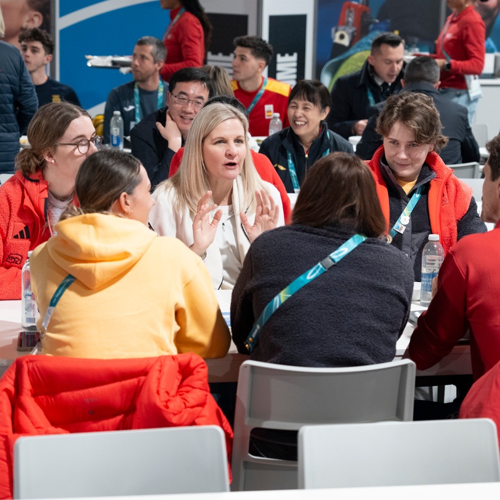 #考文垂欢迎冬奥运动员#米兰冬奥会开幕倒计时3天，各国家和地区的运动员们陆续抵