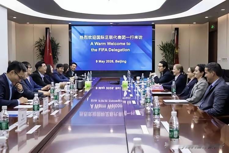 FlFA首席足球官埃利斯，在华表示，中国足球已经有很好的资源，现在需要的是