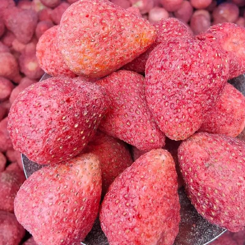 水果也塌房了！央视曝光4大假水果骗局，越看越心惊，你还在乱买吗？