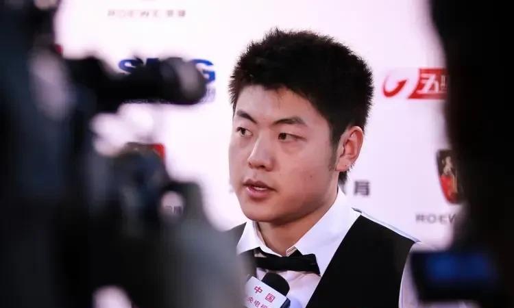 赵心童的冠军是靠真本事打出来的网上真的是无奇不有，近来又传出梁文博亮相广州台球