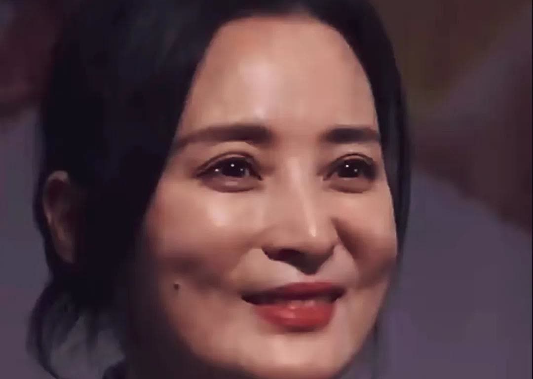 蒋勤勤变化这么大？曾经那个被琼瑶赐名“水灵”的美人儿！完全没有一点当初的影子！