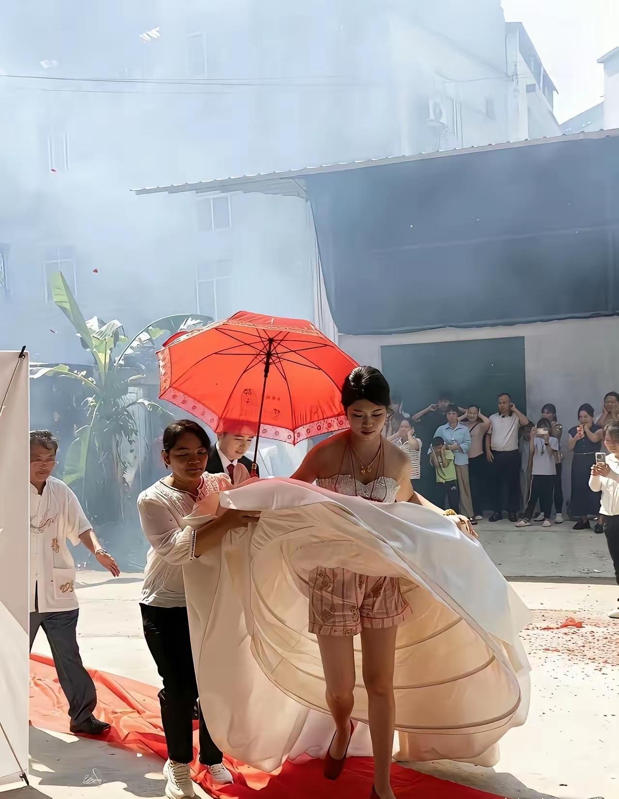 这婚礼此生难忘啊，连风都是甜的