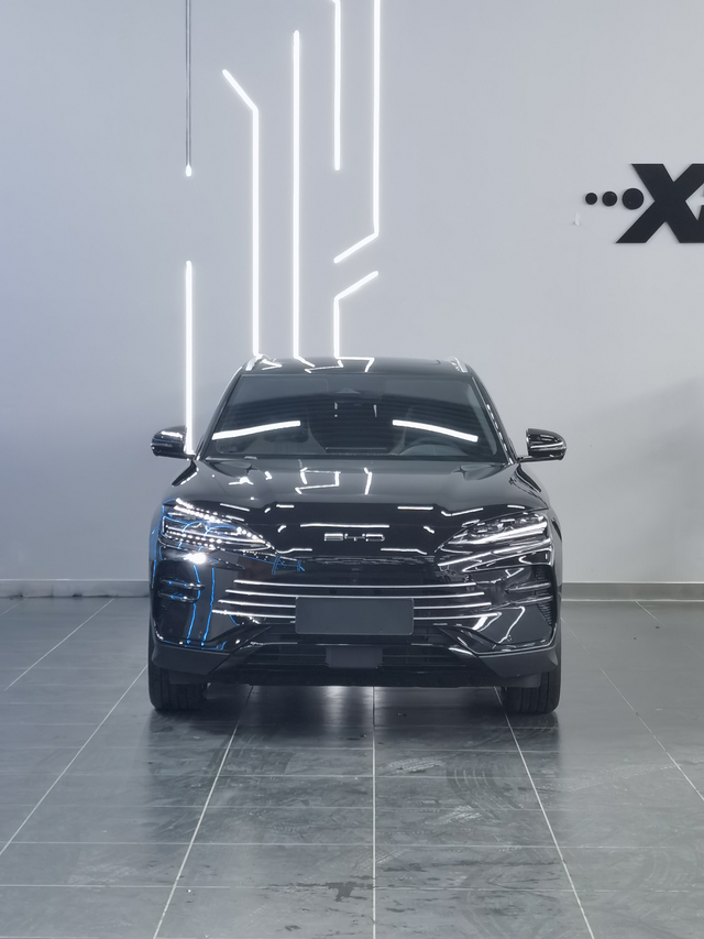 冠军版150km提车半个月使用感受西安第一批提的，开了10多天了，个人感觉还不