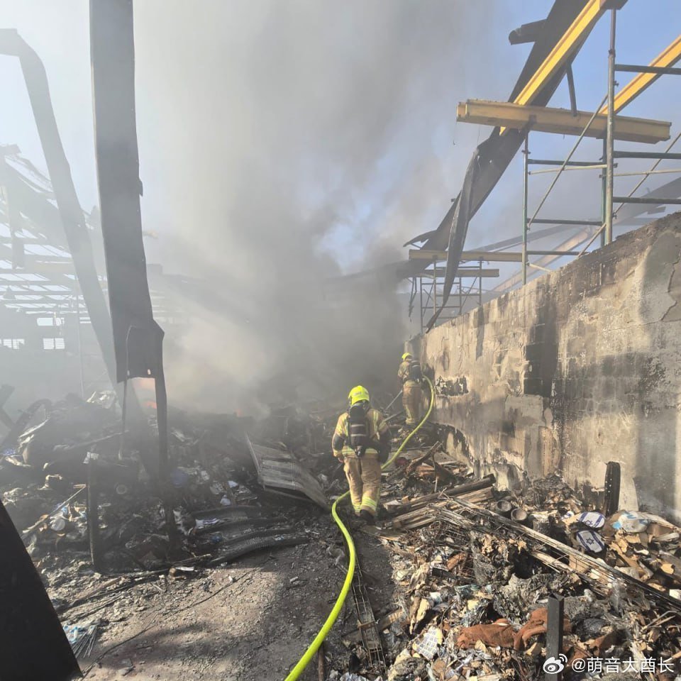 记者预测以色列将在一个月内崩溃以色列记者阿隆·米兹拉希就持续不断的对伊战争可能造