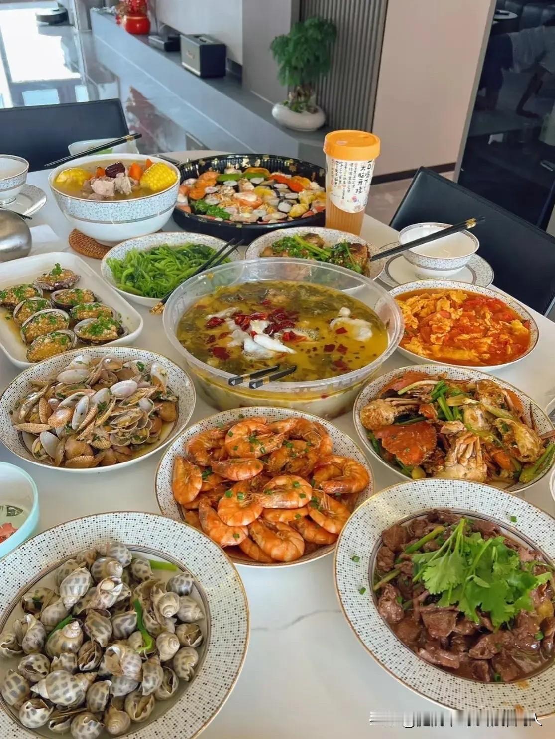 现在人走亲戚越来越简单了。就拿我家大姑姐来说吧，每次来家里，从来都是两手空空，