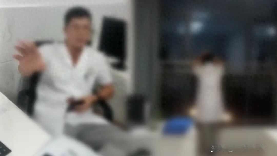 “四川一医院家属不献血不给病人做手术”，当地卫健委：这样费用低，但家属不愿