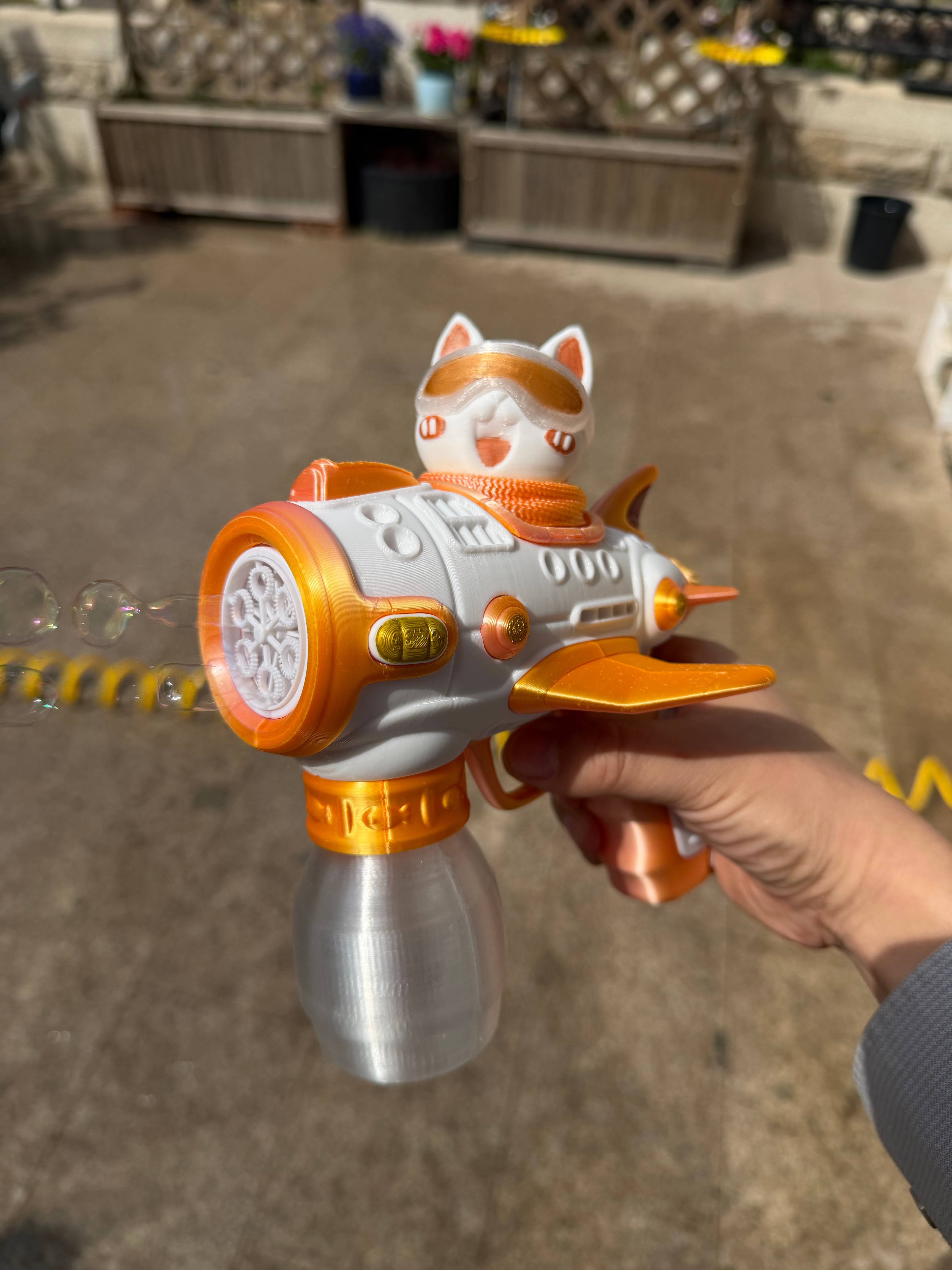 前几天逛山姆，说出了新款泡泡机要买，我一看泡泡机还整什么新款，设计也不好看，我给