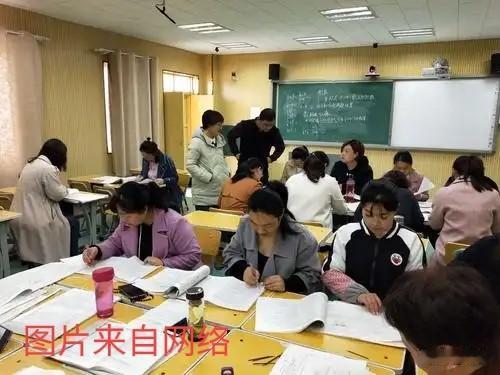 谁改分数惹麻烦！王栋(化名)是市直公立学校五年级学生，妈妈是教育局文