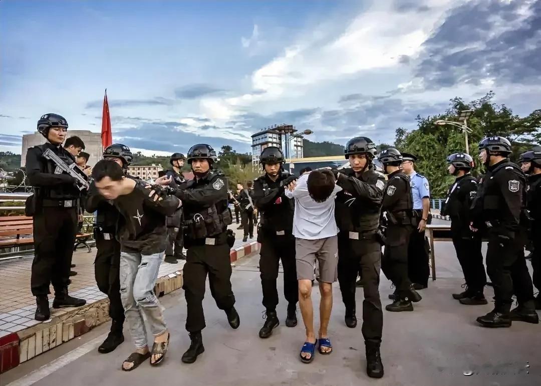 反诈大捷，民心大快！2025年7月23日，公安部宣布成功捣毁了2000多个境外