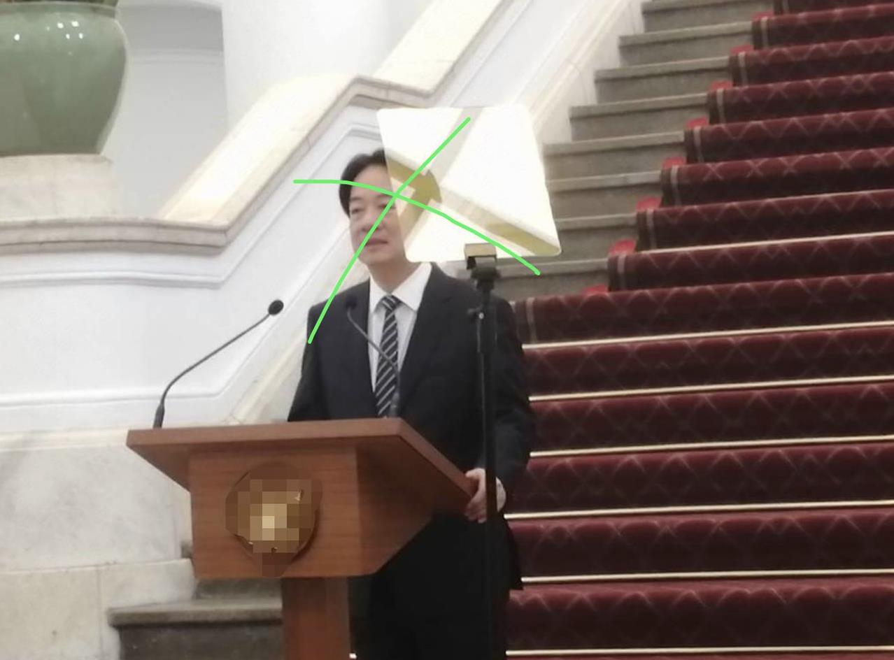 5月20日当天，“台独金孙”赖清德发表就任台湾地区领导人一周年的讲话，包藏祸心。