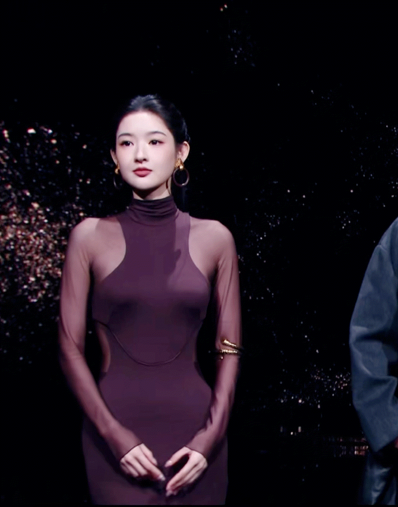 其他的不知道我只知道王玉雯身材很曼妙身段如诗韵味长姐姐魅力无限量