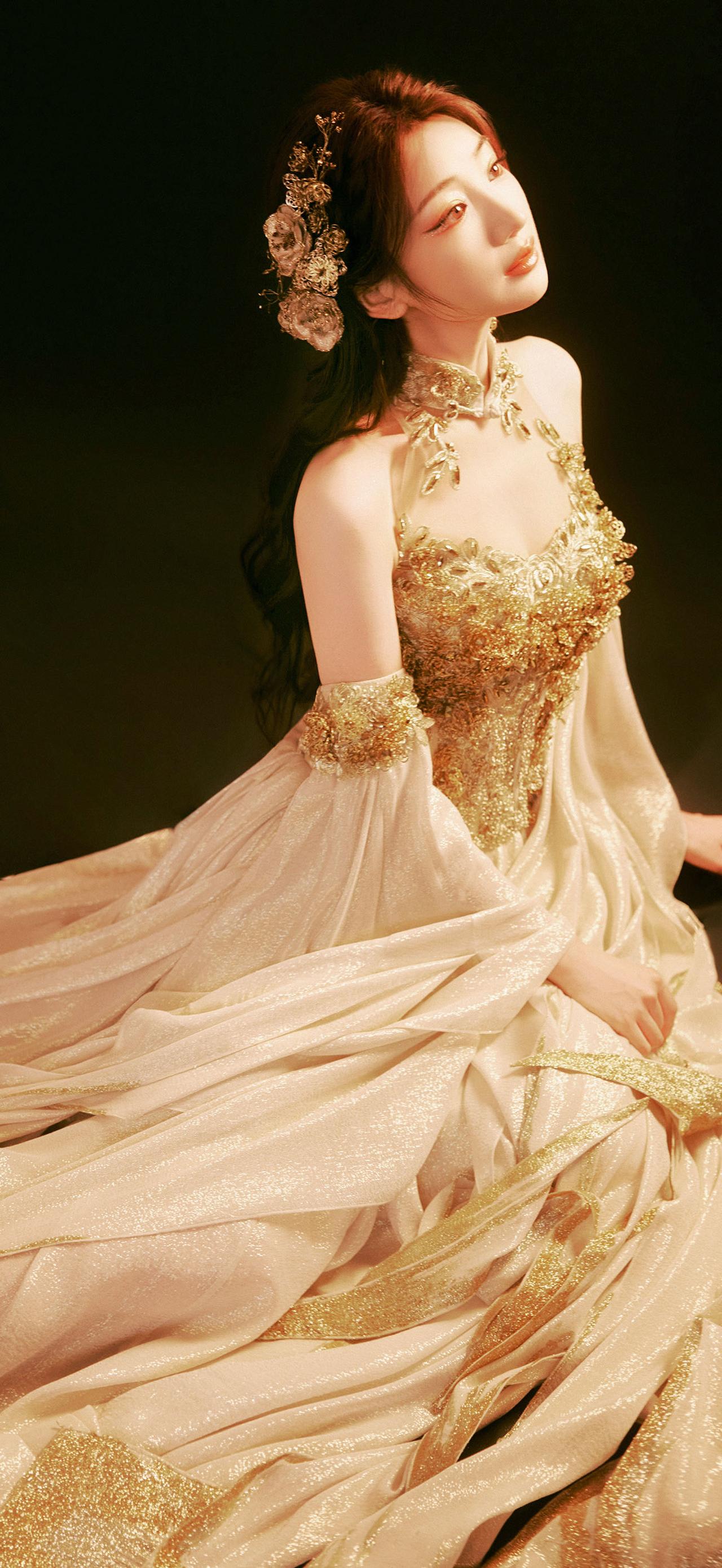 美女壁纸-第5991期-毛晓彤