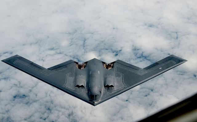 美国进入一级战备有多可怕？军事专家说：全球没有任何一个国家能打赢美国！据悉，美军