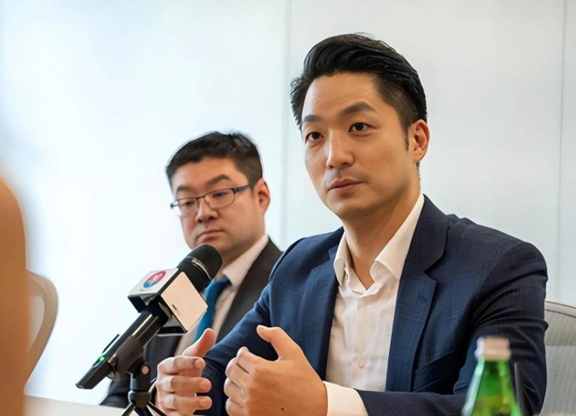 “台独分子”沈伯洋发表声明，4月25日，现任台北市长蒋万安和民进党参选台北市