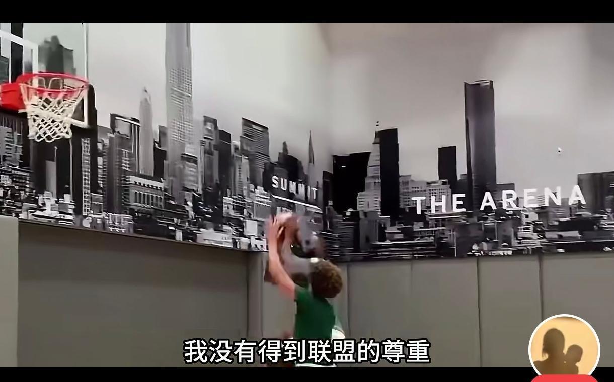 詹姆斯很生气落选全明星首发，东契奇这种数据刷子竟然是票王。这赛季詹姆斯虽然发