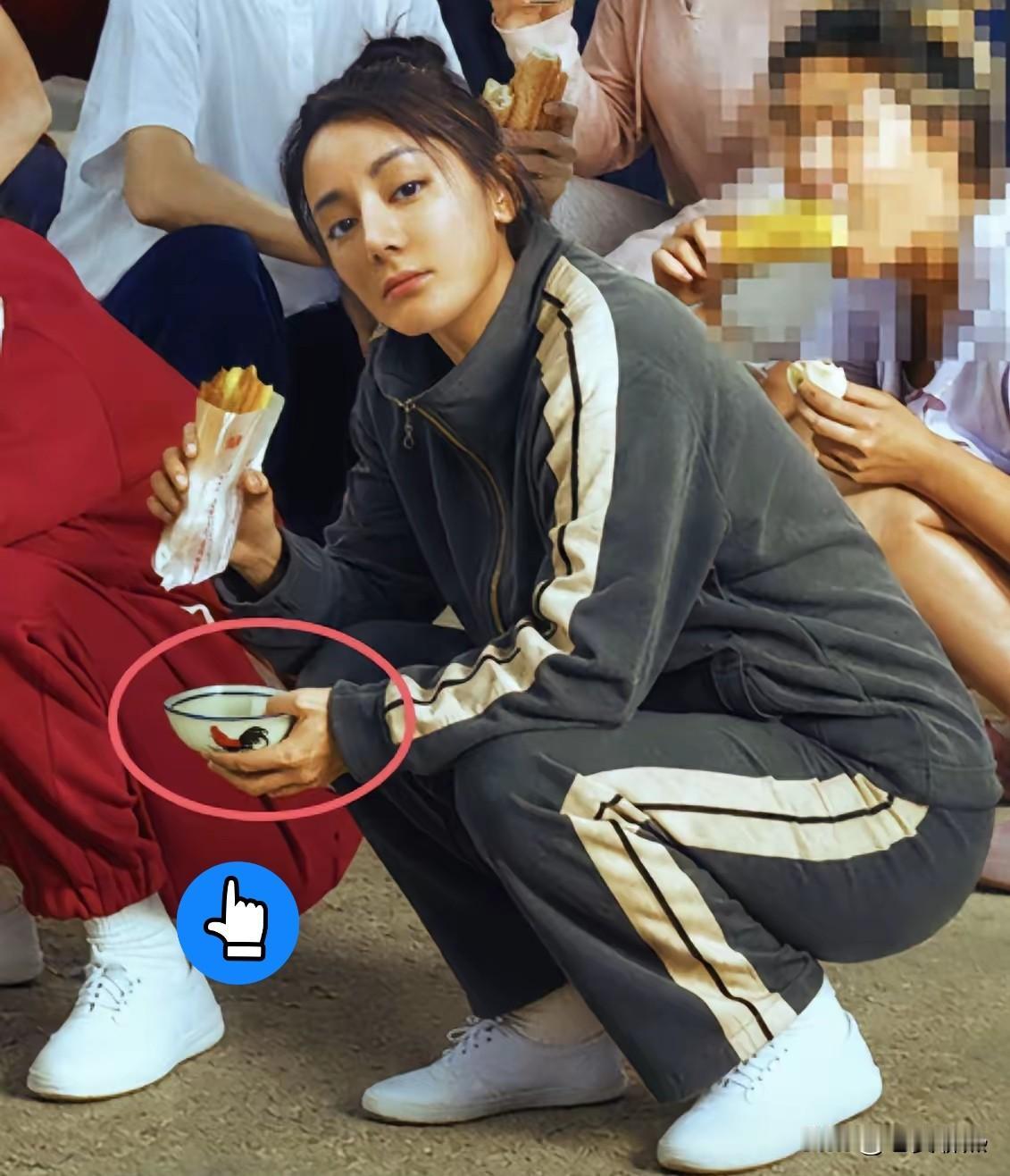 周星驰有一个特殊的癖好，​大概这辈子都改不掉了，​那就是但凡是他拍摄的电