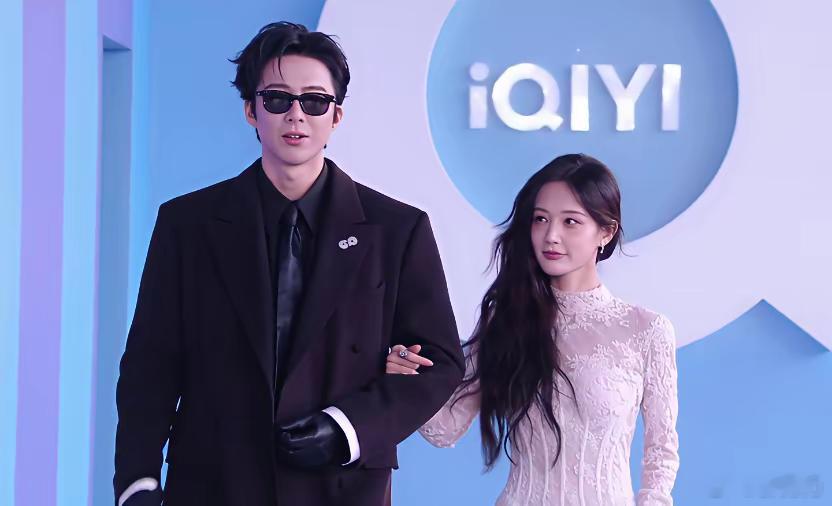 在今天的尖叫之夜从直播中就能看出来，刘宇宁不想拉李一桐的手今天的尖叫之夜，刘宇宁